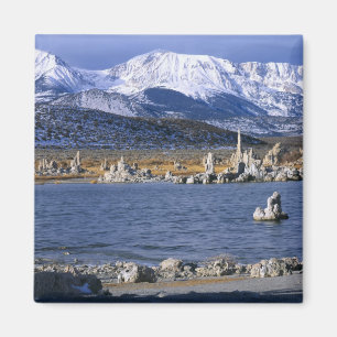 AIMANT RÉSERVE NATURELLE ÉTATIQUE DE TUFA DU LAC MONO,