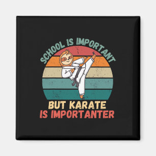Aimant Retro Sloth School est important Karate est import