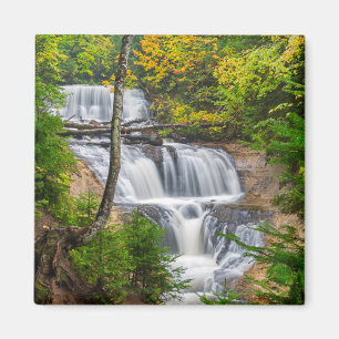 Aimant Rocks National Lakeshore, Sable Falls