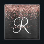 Aimant Rose personnalisé Parties scintillant or noir Étin<br><div class="desc">Personnalisez facilement ce design élégant et branché d'aimant avec une jolie parties scintillant brillante en or rose sur un arrière - plan métallique brossé noir.</div>