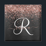 Aimant Rose personnalisé Parties scintillant or noir Étin<br><div class="desc">Personnalisez facilement ce design élégant et branché d'aimant avec une jolie parties scintillant brillante en or rose sur un arrière - plan métallique brossé noir.</div>