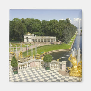 Aimant Russie. Petrodvorets. Palais de Peterhof. Pierre l