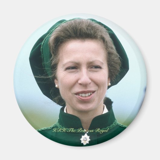 Aimant S.E. la princesse Anne Warminster (Devant)
