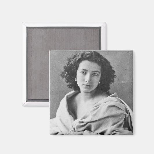 Aimant Sarah Bernhardt en costume, vers 1860 (Recto/Verso)