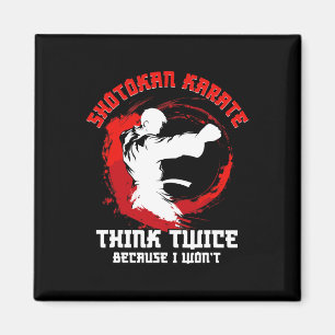 Aimant Shotokan Karate Praticien Penser Deux Fois Shotoka