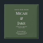 Aimant Simple Forest Green & White Mariage Sauvez notre d<br><div class="desc">Arrière - plan vert forestier. Monogramme blanc/Initiales. Simple. Enregistrez notre Date. Site Web. Magnet. Carré.</div>