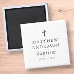 Aimant Simple moderne Elegant Cross Baby Baptism<br><div class="desc">Le design se compose d'une simple typographie avec des polices sans serif et serif.</div>