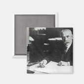 Aimant Sir Edward Elgar travaille sur une partition d'orc (Recto/Verso)
