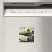 Aimant Six bombes GBU-12 sont dans un rack (In Situ (Lave-vaisselle))