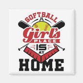 Aimant Softball A Girl's Place Is At Home (Devant)