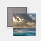 Aimant Soleil Traversant Les Nuages Au-Dessus De La Mer (Recto/Verso)