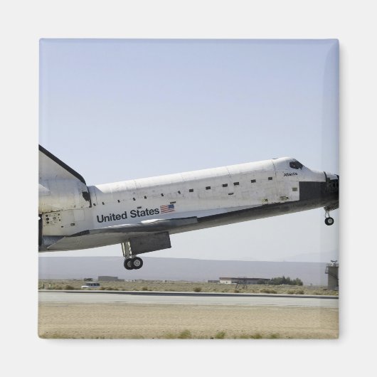 Aimant Space Shuttle Atlantis se prépare pour l'atterriss (Devant)