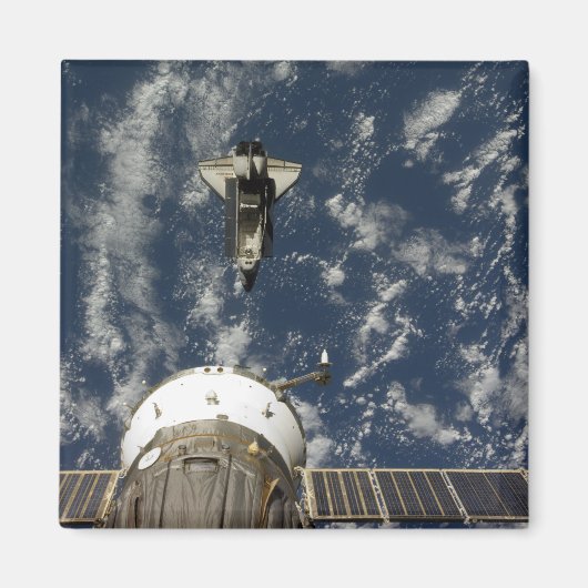 Aimant Space Shuttle Endeavor et un vaisseau Soyuz (Devant)