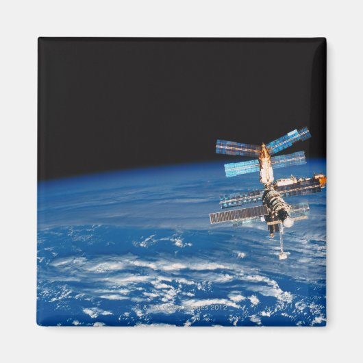 Aimant Station spatiale Orbite Terre 3 (Devant)