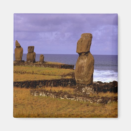 Aimant Statue Moai de la plate-forme Tahai Abstraits Pâqu (Devant)
