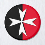 Aimant Symbole de mode du drapeau de Malte & Croix de Mal<br><div class="desc">Aimants frigorifiques : Croix de Malte & Malte - drapeau, symbole de croix - utilisé par l'Ordre de Malte, Ordre Souverain Militaire de Malte (Ordre de Saint-Jean) - patriotes nationaux, voyages, vacances, fans de sport mode. La Croix de Malte est aussi le symbole international de l'incendie, symbole de protection, insigne...</div>