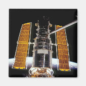 Aimant Télescope spatial Hubble (Devant)