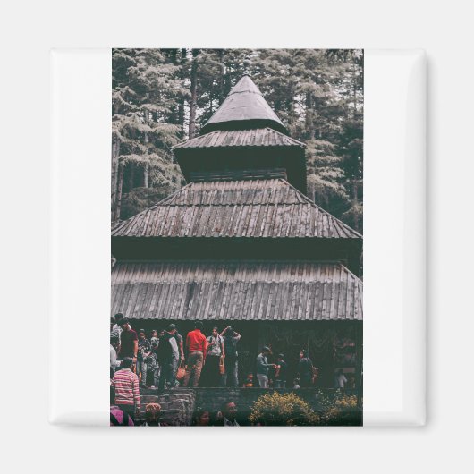 Aimant temple hadimba de manali (Devant)