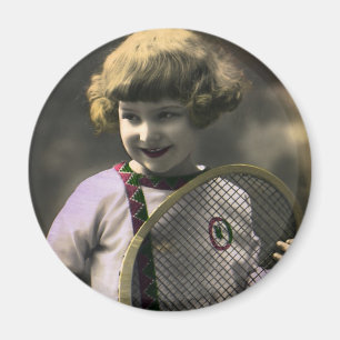 Aimant Tennis Sportif Vintage, Fille Heureuse avec Raquet