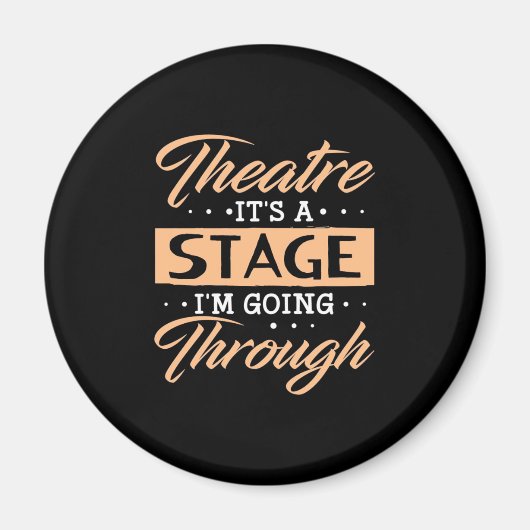 Aimant Théâtre C'est Une Scène Que Les Acteurs Traversent (Devant)