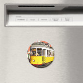 Aimant Tram 28, Lisbon, Portugal (In Situ (Lave-vaisselle))