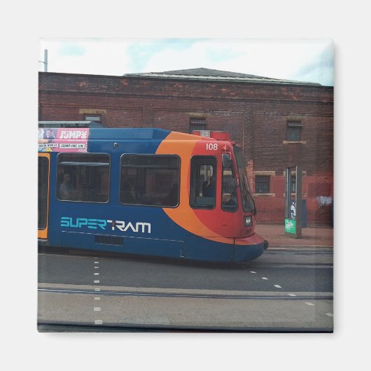 Aimant Tram, dans la rue (Devant)