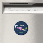 Aimant Un adorable vaisseau-fusée dans l'espace dessin an (In Situ (Lave-vaisselle))