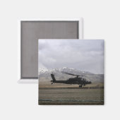 Aimant Un Apache AH-64A décolle (Recto/Verso)