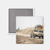Aimant Un Humvee assure la sécurité (Recto/Verso)