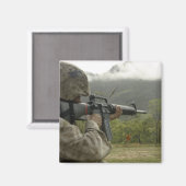 Aimant Un Marine effectue des exercices (Recto/Verso)