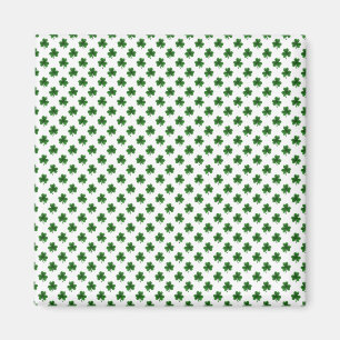 Aimant Un Shamrock vert à deux tons sur le trèfle blanc