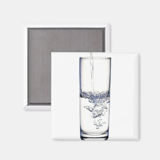 Aimant Un verre d'aimant pour l'eau (Recto/Verso)