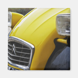 Aimant Un vieux Citroen noir et jaune 2CV 2 CV, détails
