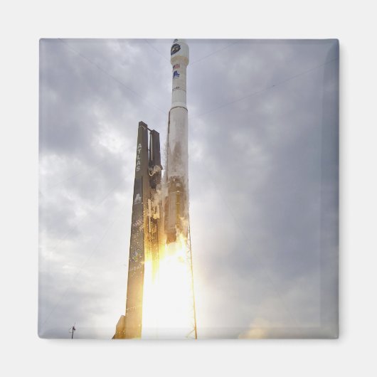 Aimant Une alliance de lancement unie Atlas V (Devant)