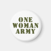 AIMANT UNE ARMÉE FEMME (Devant)