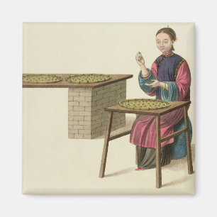 Aimant Une femme préparant du thé, assiette 21 de "Le cos