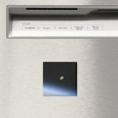 Aimant Une lune géante visible au-dessus de l'atmosphère (In Situ (Lave-vaisselle))