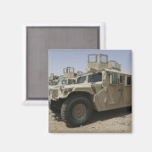 Aimant Une rangée d'humvees de la politique militaire de  (Recto/Verso)