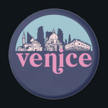 Aimant Venise Italie Vintage City Skyline Cityscape Art<br><div class="desc">Design urbain vintage et rétro avec une belle skyline, attraction touristique et art urbain. gratte-ciel Cool et silhouette de construction merchandises pour touristes et voyageurs. Parfait comme souvenir à rapporter à la maison lorsque vous voyagez dans le monde entier. Enregistrez la mémoire de votre voyage et de vos vacances en...</div>