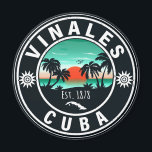 Aimant Vinales Cuba Island Retro Sunset Souvenirs 60s<br><div class="desc">Vinales Cuba Island Rétro Sunset Souvenirs 60s aimant. Vinales,  Cuba Postcard conçoit un grand cadeau de Noël ou d'anniversaire pour les fans des plages de Vinales et de la côte pacifique. Le design de l'été est un cadeau parfait pour les amateurs de voyage et les amateurs de destinations tropicales.</div>