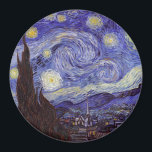 Aimant Vincent Van Gogh Starry Nuit Vintage Art<br><div class="desc">Vincent van Gogh Starry Night Art Peinture Starry Night est un tableau de l'artiste post-impressionniste néerlandais Vincent van Gogh. Le ciel bleu de la nuit est rempli de nuages tourbillonnants, d'étoiles et d'une lune brillante croissant. La Nuit étoilée est la seule nocturne de la série de vues depuis la fenêtre...</div>
