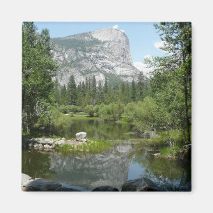 Aimant Vue du lac Miroir dans le parc national de Yosemit