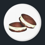Aimant Whoopie Pies Chocolat Vanilla PA Dutch Food<br><div class="desc">Magnet créé à partir d'une illustration de marqueur originale,  avec de délicieux tartes blanches remplies de crème. Ne vois-tu pas ce que tu cherches ? Vous avez besoin d'aide pour la personnalisation ? Contactez Rebecca pour avoir quelque chose conçu pour vous.</div>