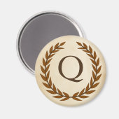 Aimant Wreath Laurel sur le monogramme de parchemin Q ini (Recto/Verso)