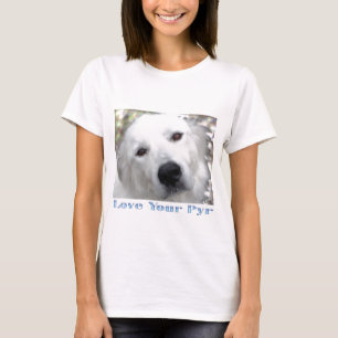 Aimez votre T-shirt de blanc de Grands Pyrénées