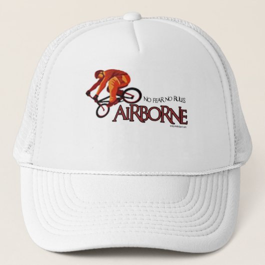 AIRBORNE TRUCKER PET (Voorkant)