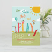 Aire De Jeux Anniversaire Fête Invitation Dans Le  (Debout devant)