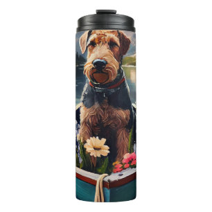 Airedale Dog op een peddel: een Schilderachtig avo Thermosbeker