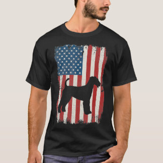 Airedale Terrier American Flag A Hondenliefhebbers T-shirt