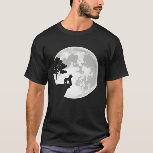 Airedale Terrier Dog Breed Moon Halloween Apparel T-shirt (Voorkant)
